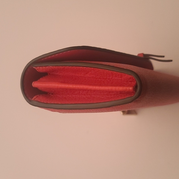 Kate Spade-Marti wallet - Picture 3 of 5